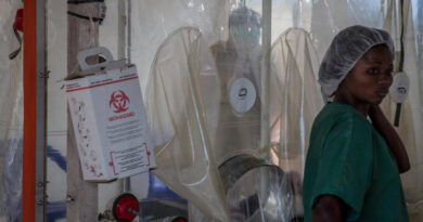 ebola 260524 01