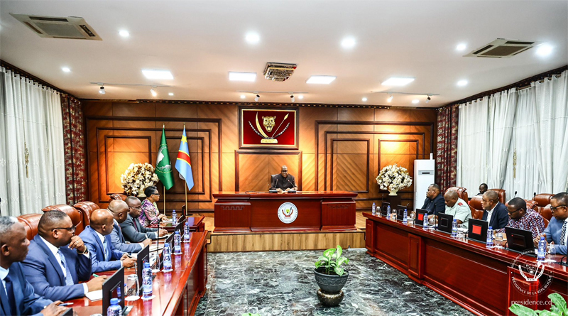 Kinshasa : le Chef de l’État impulse une nouvelle Taskforce pour renforcer la salubrité et l’assainissement urbain rdc fatshi 260609 01